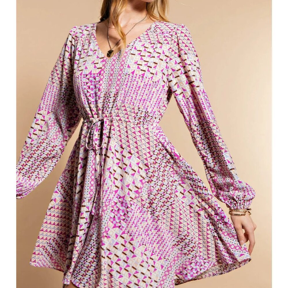 NWT Lavender Geo Print Tie Waist Dress with pockets - Picture 5 of 5